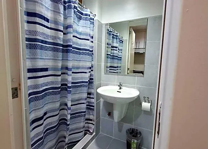King Of Kings At Sea Residences Hotel