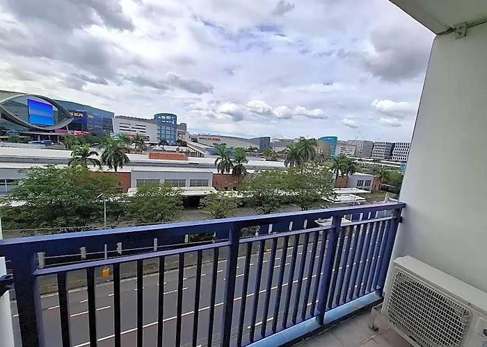 King Of Kings At Sea Residences