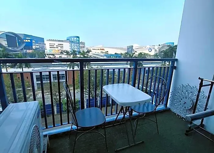 Отель King Of Kings At Sea Residences Манила