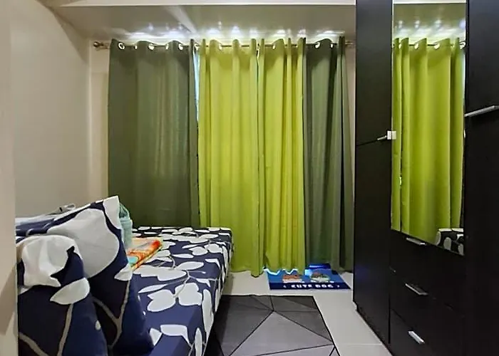 Отель King Of Kings At Sea Residences